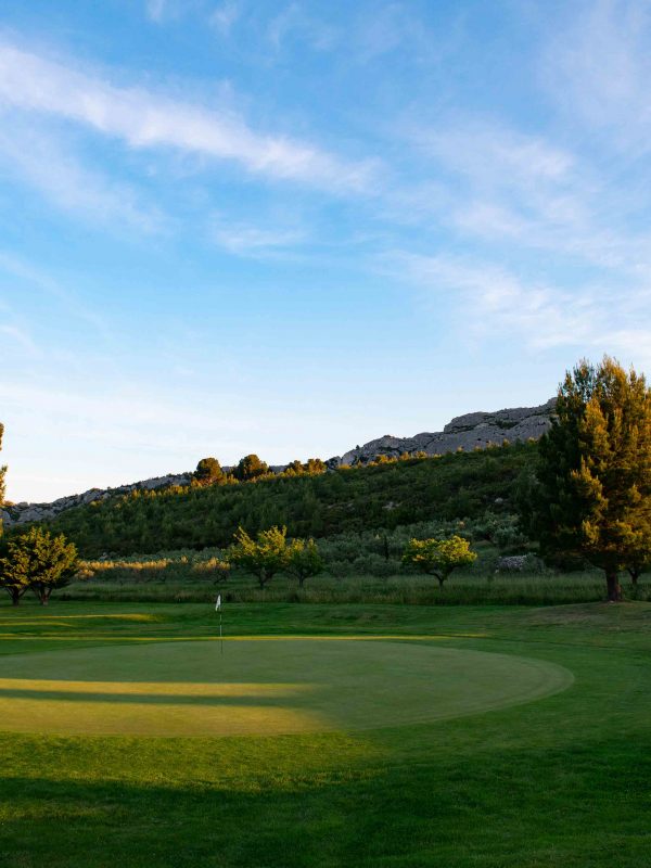 Golf de Servanes - parcours de golf Mouriès en Provence | trou 7