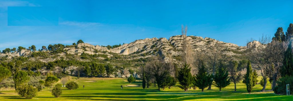 Golf de Servanes - parcours 18 trous à Mouriès en Provence | trou 1