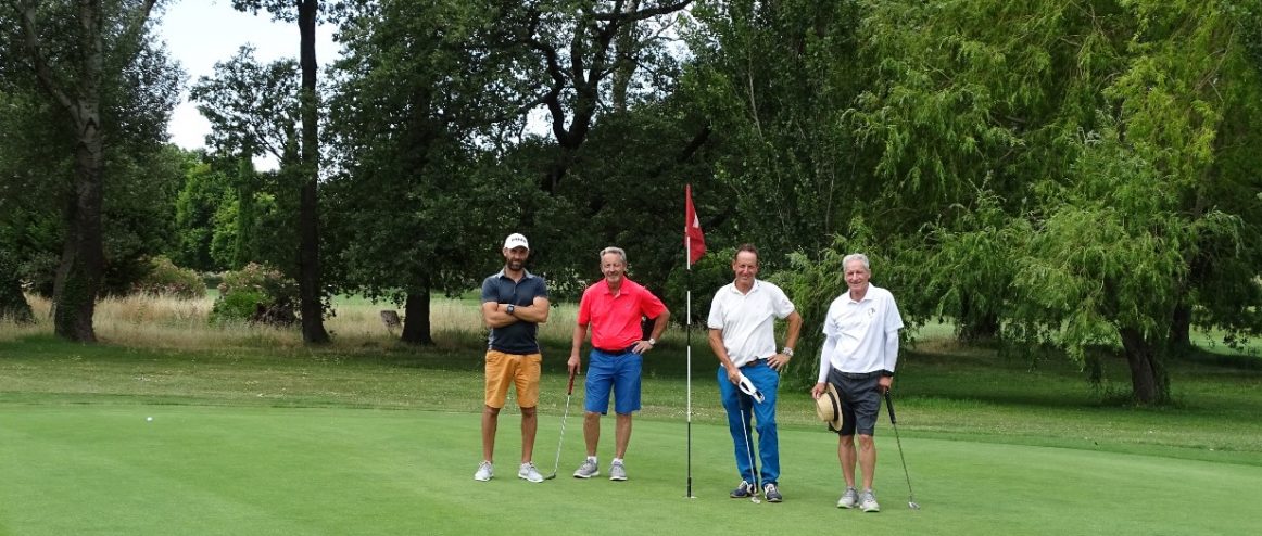 Compétition de golf au Golf de Servanes à Mouriès