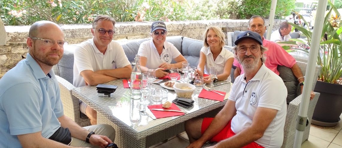 Compétition de golf au Golf de Servanes à Mouriès