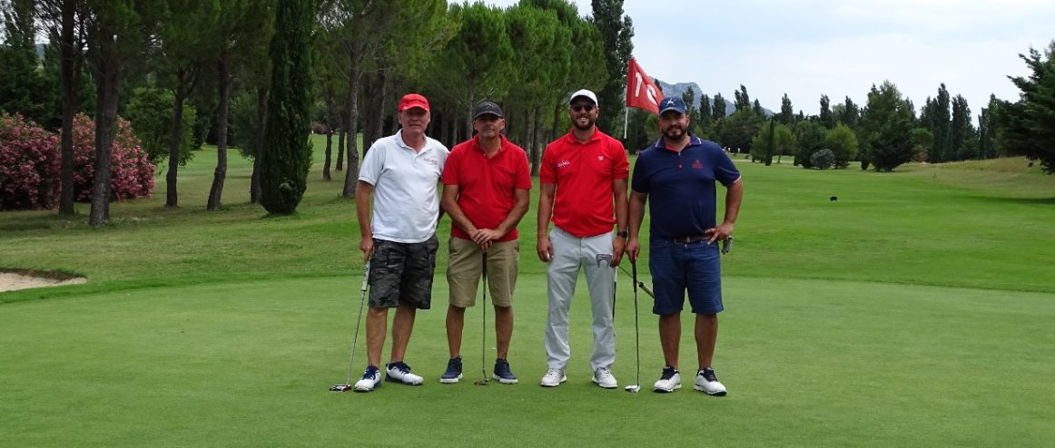 Compétition de golf au Golf de Servanes à Mouriès