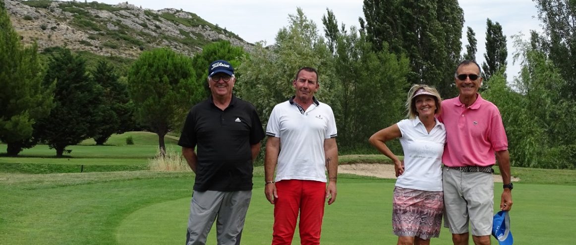 Compétition de golf au Golf de Servanes à Mouriès