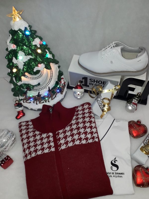 Les idées cadeaux Noel golf de servanes proshop