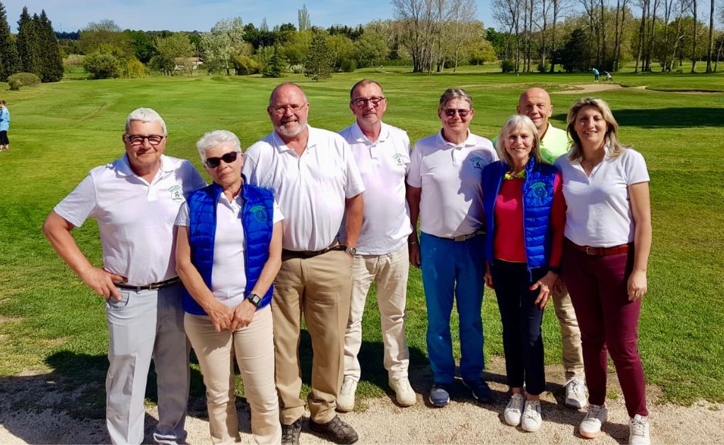 Equipes Seniors de Provence - golf de servanes