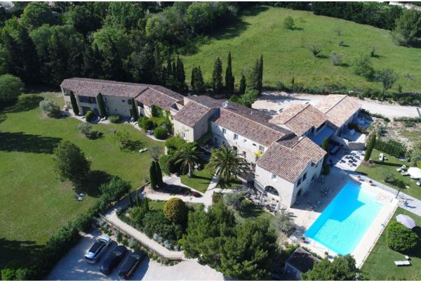 Hotel Val Baussenc - Maussane-Les-Alpilles